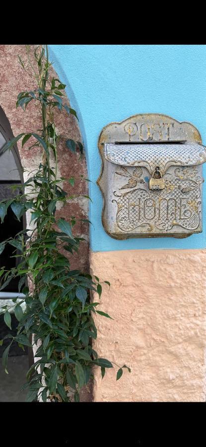 Vila Dommo Asuletta Bosa Exteriér fotografie