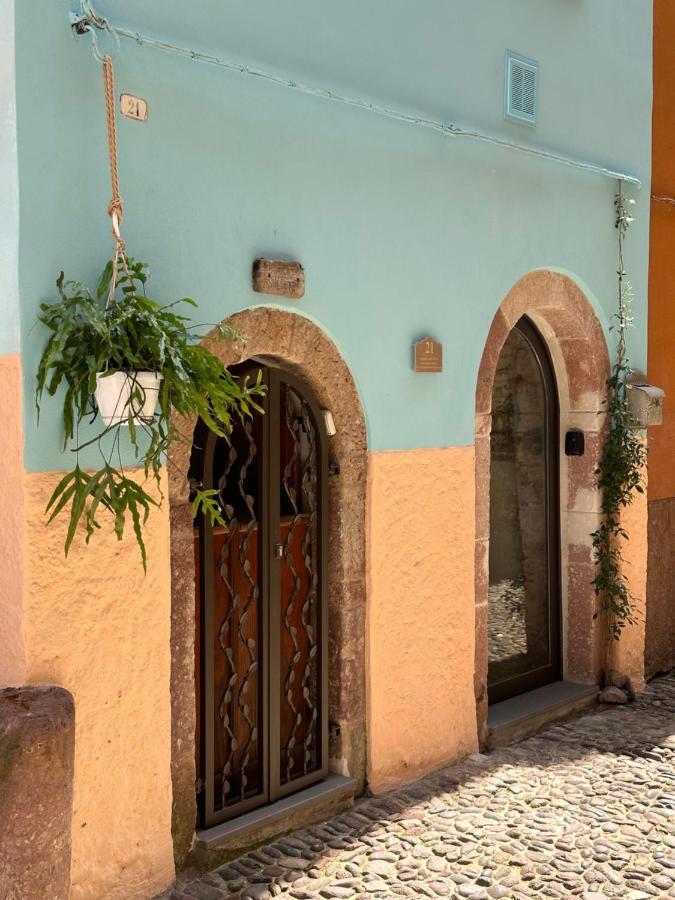 Vila Dommo Asuletta Bosa Exteriér fotografie
